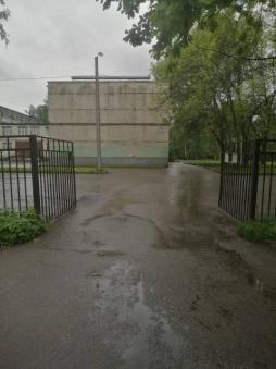 Вход.